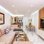 Apartment Acogedor Apto Costa Del Sol