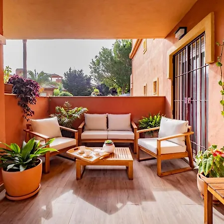 Апартаменты Acogedor Apto Costa Del Sol *